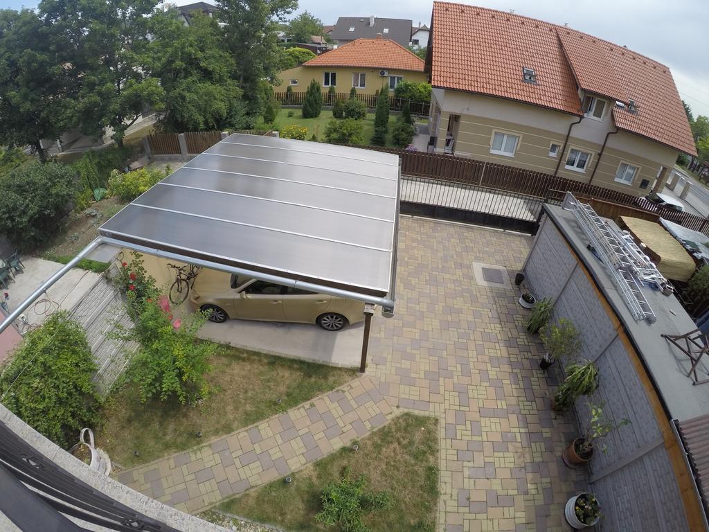 Rozse Apartman-Tetoter Apartment Budaors Bagian luar foto